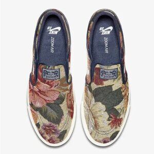 Nike Stefan Janoski Floral Tapestry Slip-On Shoes Rare Style Flats Size 5.5 Mens
